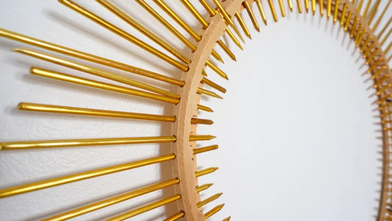 Assemble_a_Sunburst_Gold_Wreath